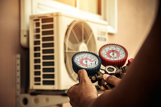 Professional Hvac technician working in Brookston, MN